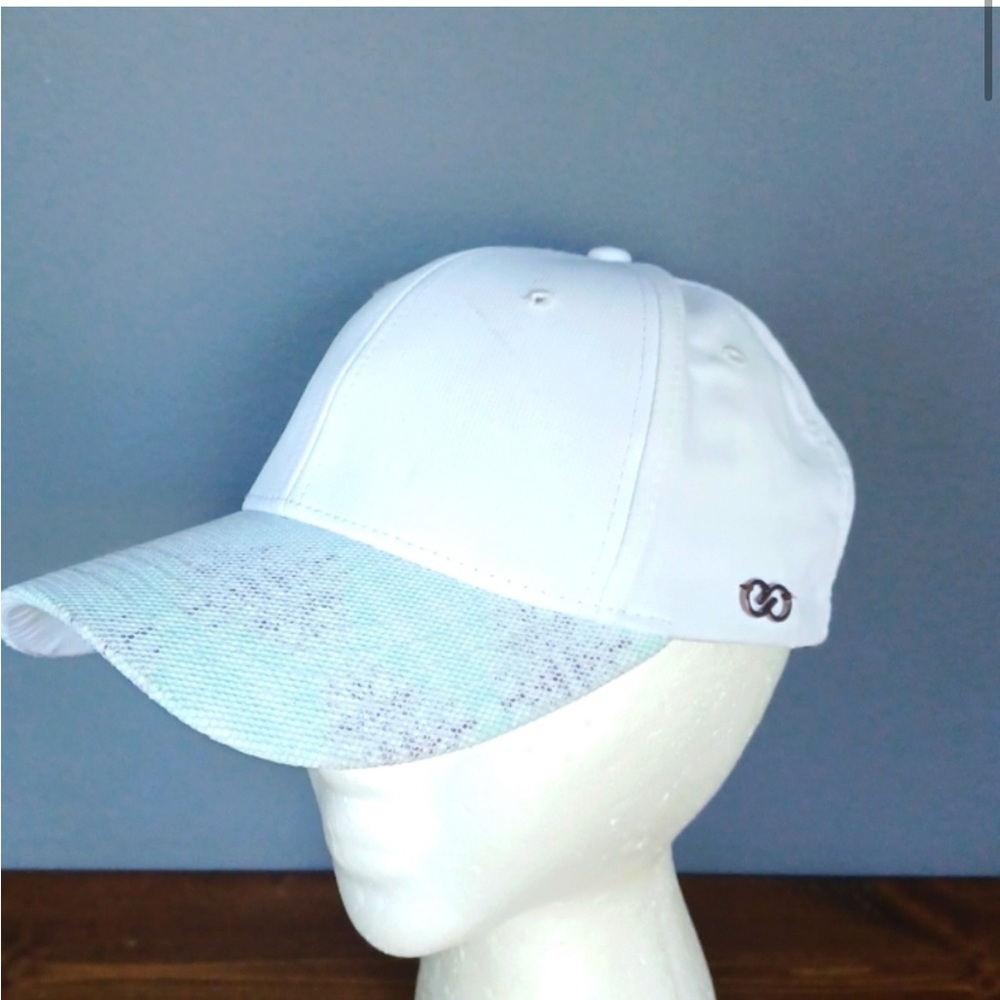 Calia by Carrie Underwood white and blue limited edition ball cap/hat size M